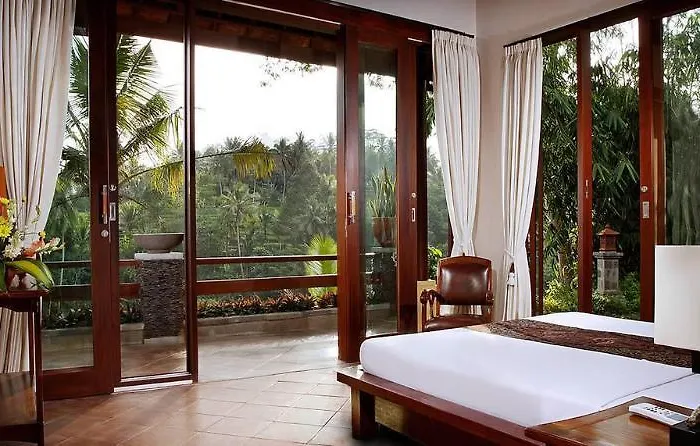 Villa Awang Awang *