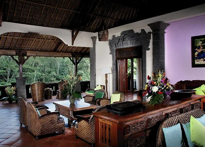 Villa Awang Awang *