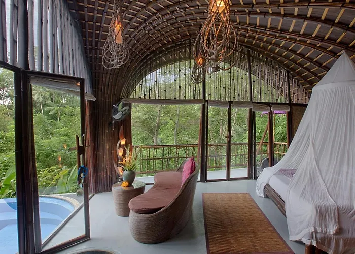 Awang Awang Villa *
